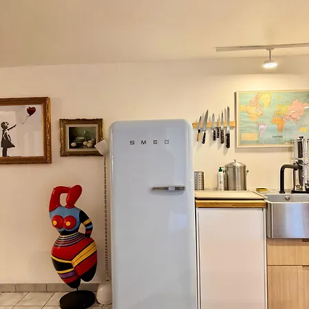 La Maison De Larsenal, Le Coin Des Createurs En Centre De Feriehus *